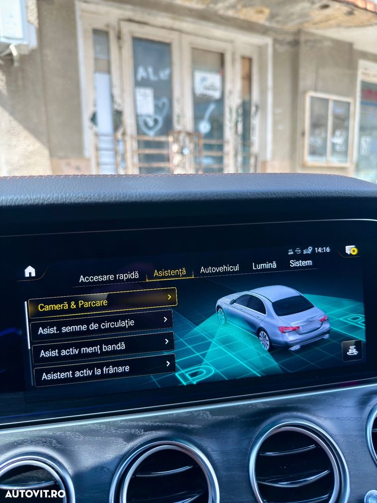 Mercedes-Benz E - 29