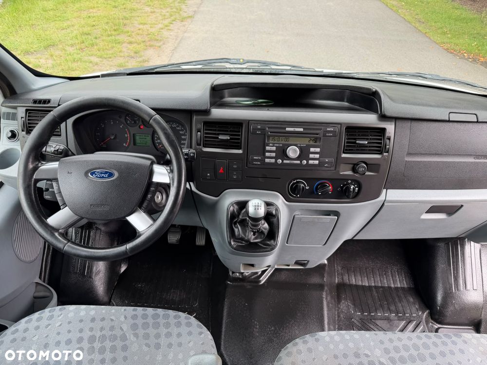 Ford Transit - 2