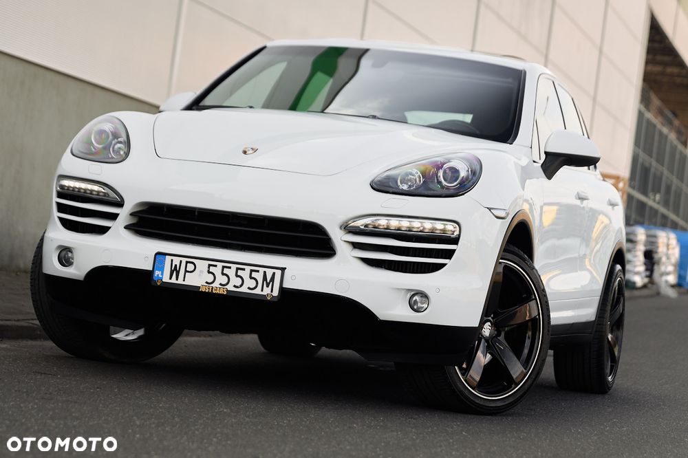 Porsche Cayenne Diesel - 1