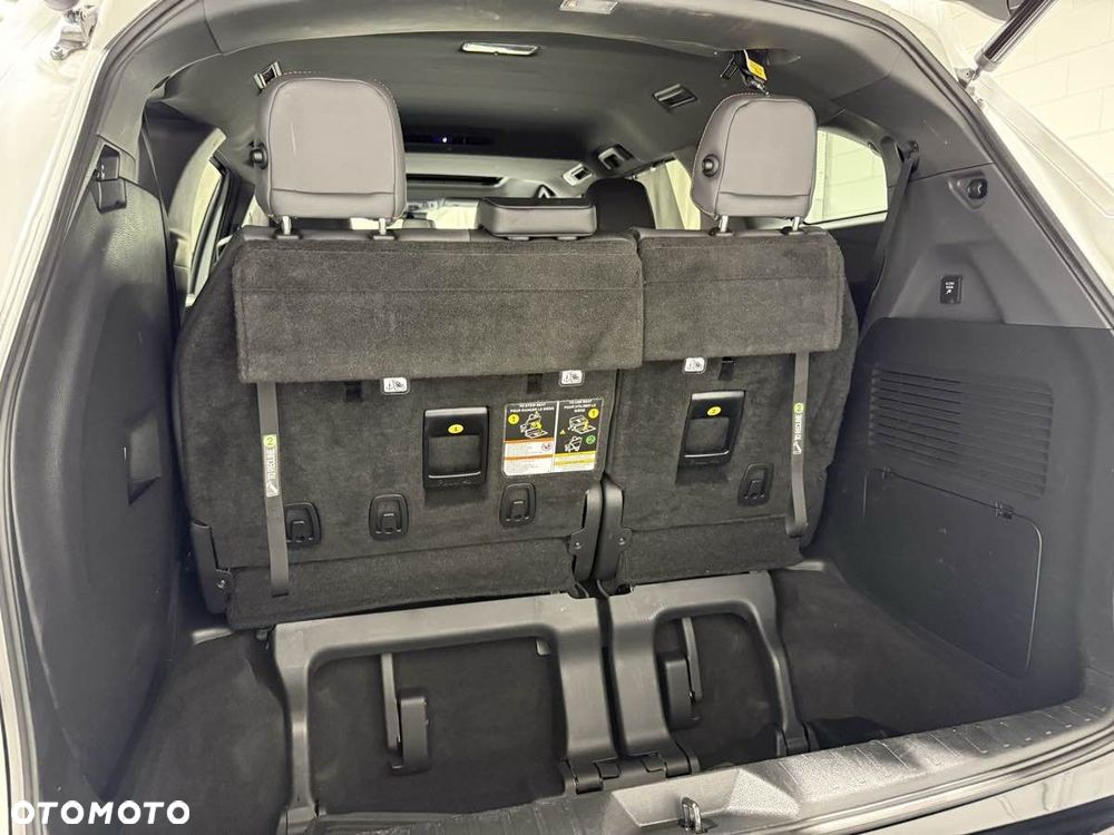 Toyota Sienna - 21