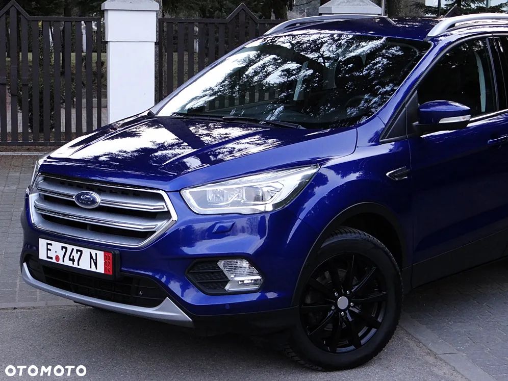 Ford Kuga 1.5 EcoBoost 2x4 Titanium - 9