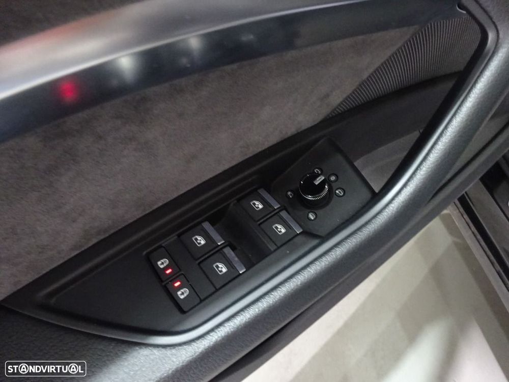 Audi e-tron Sportback 55 quattro S line - 9