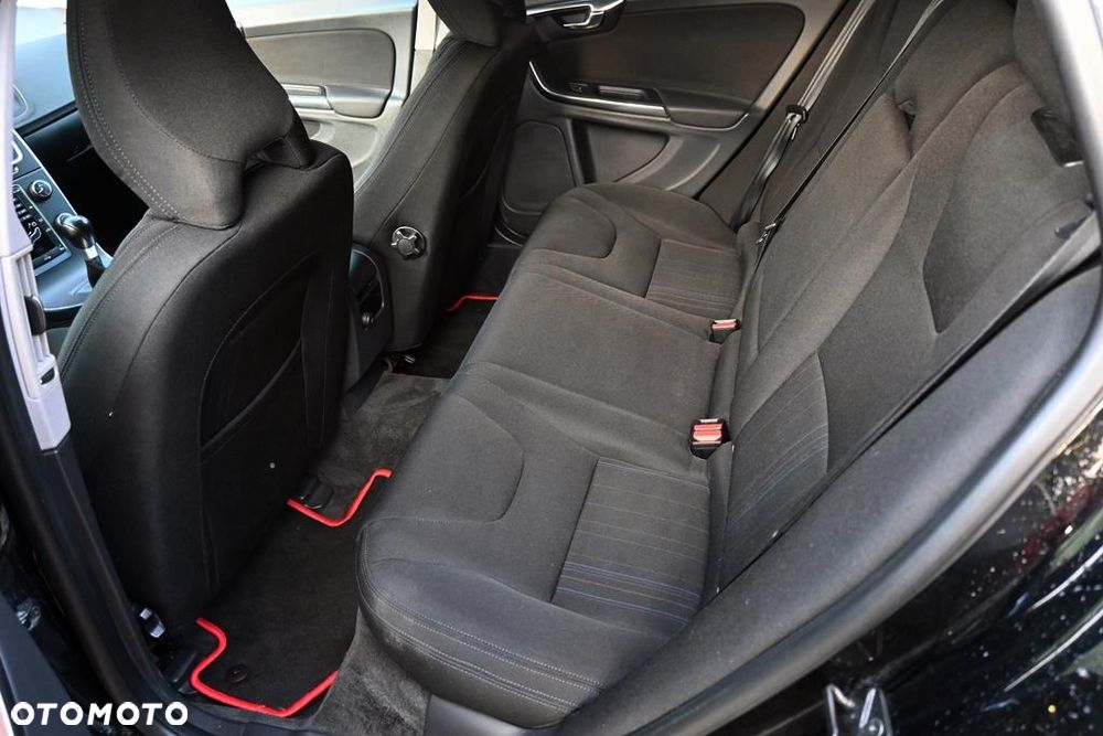 Volvo V60 - 28