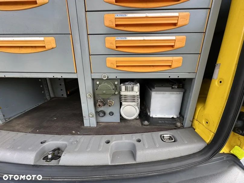 Volkswagen Caddy - 16