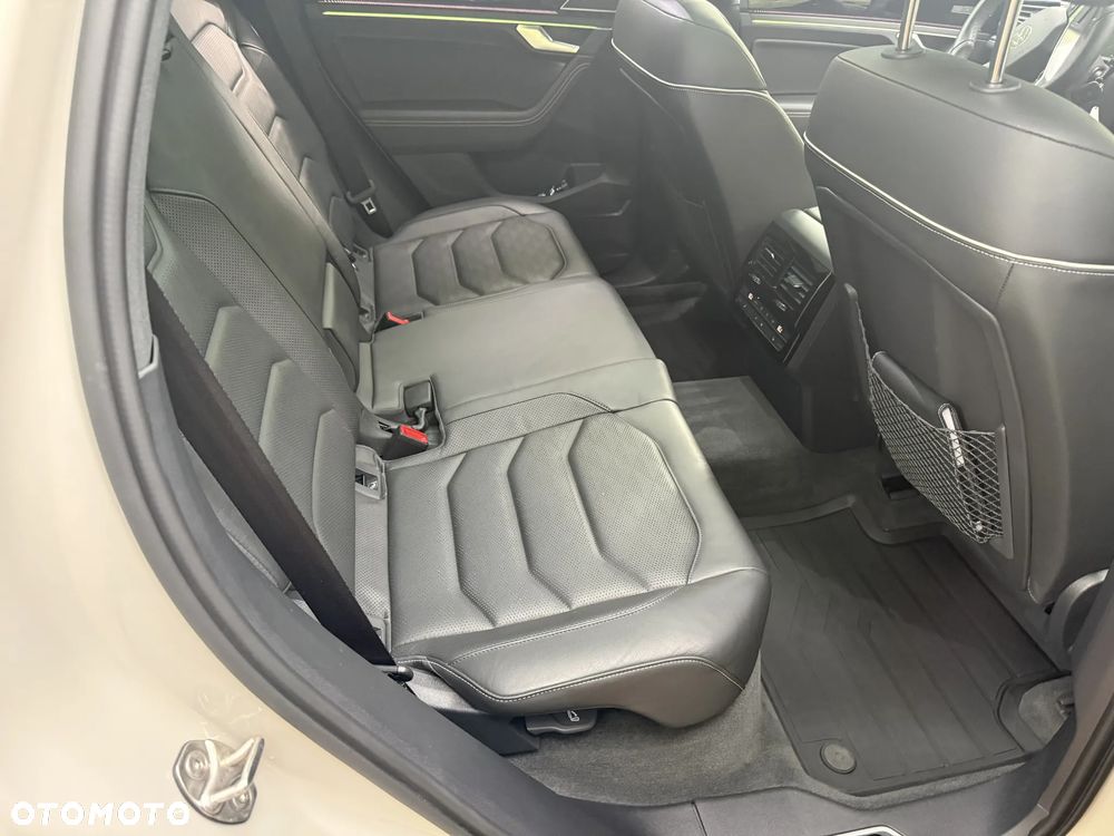 Volkswagen Touareg 3.0 V6 TDI 4Motion R-Line - 20