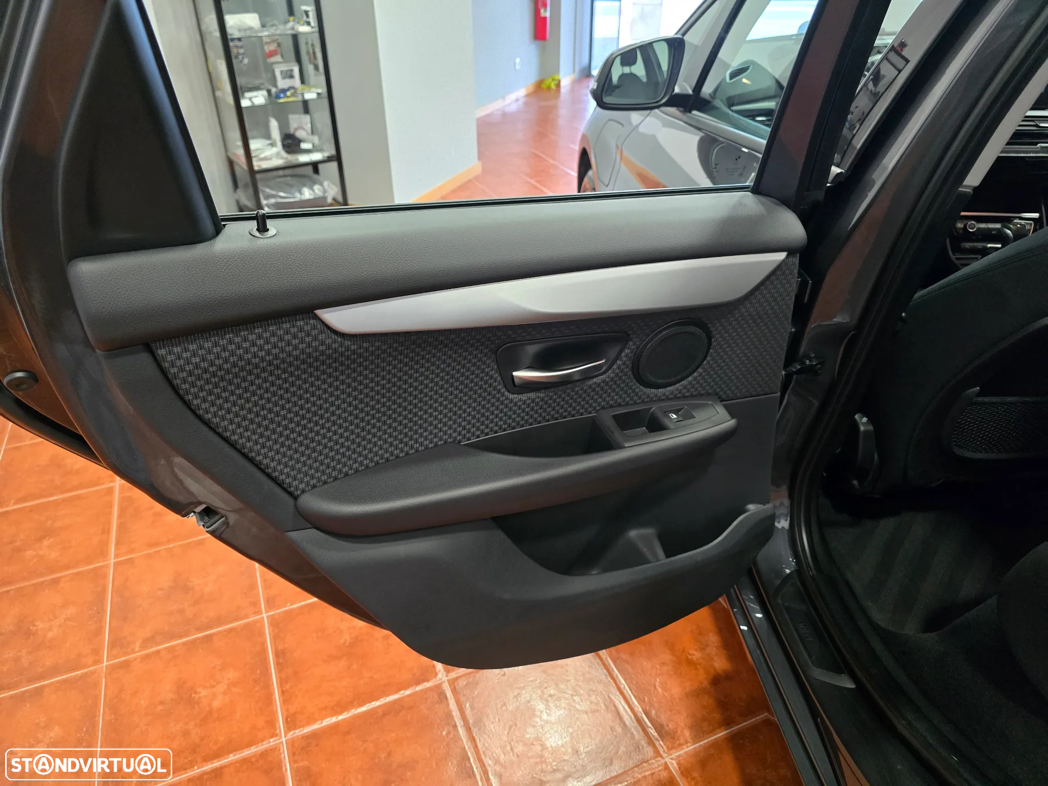 BMW 225xe Active Tourer Advantage - 40