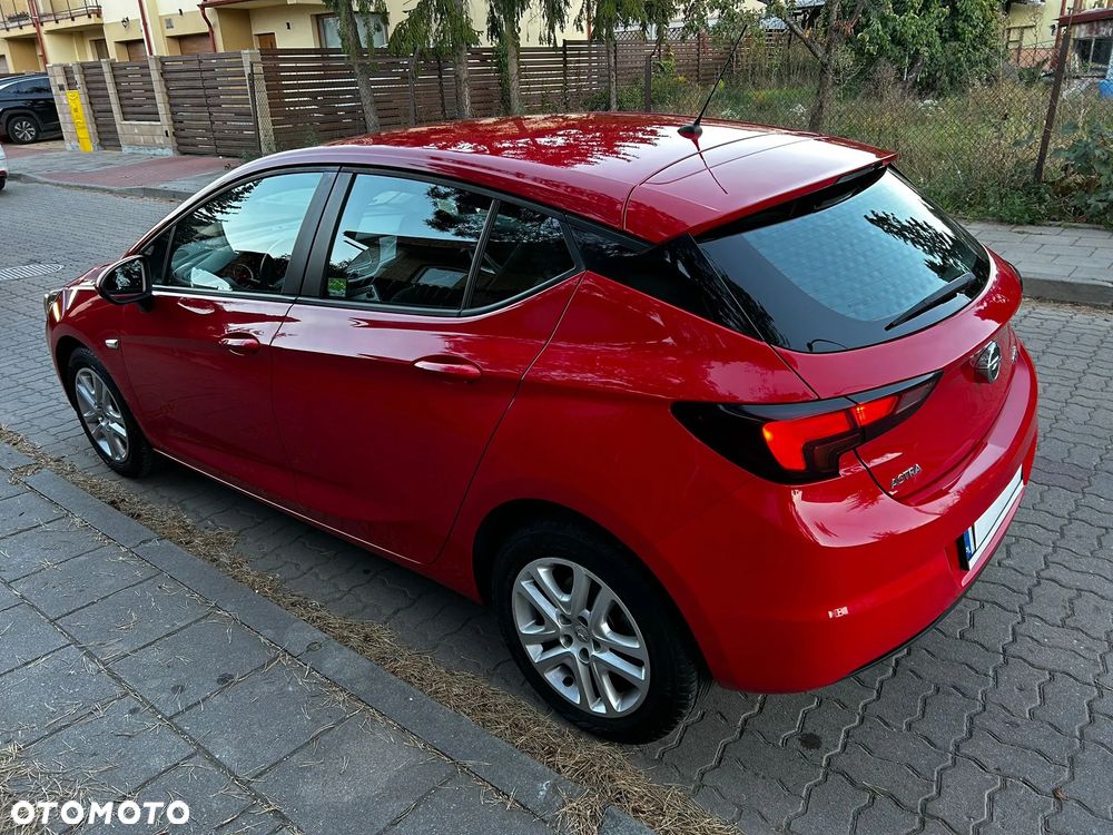 Opel Astra V 1.4 T Dynamic - 11