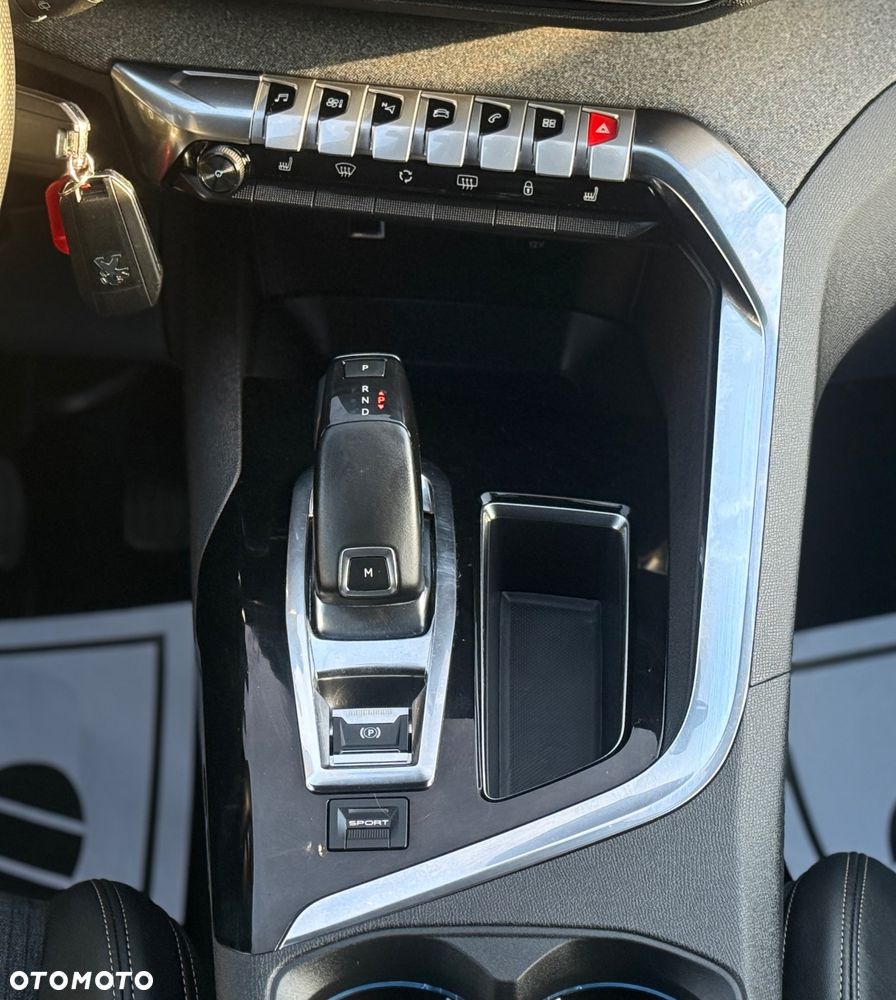 Peugeot 5008 1.5 BlueHDi GT S&S EAT8 - 20