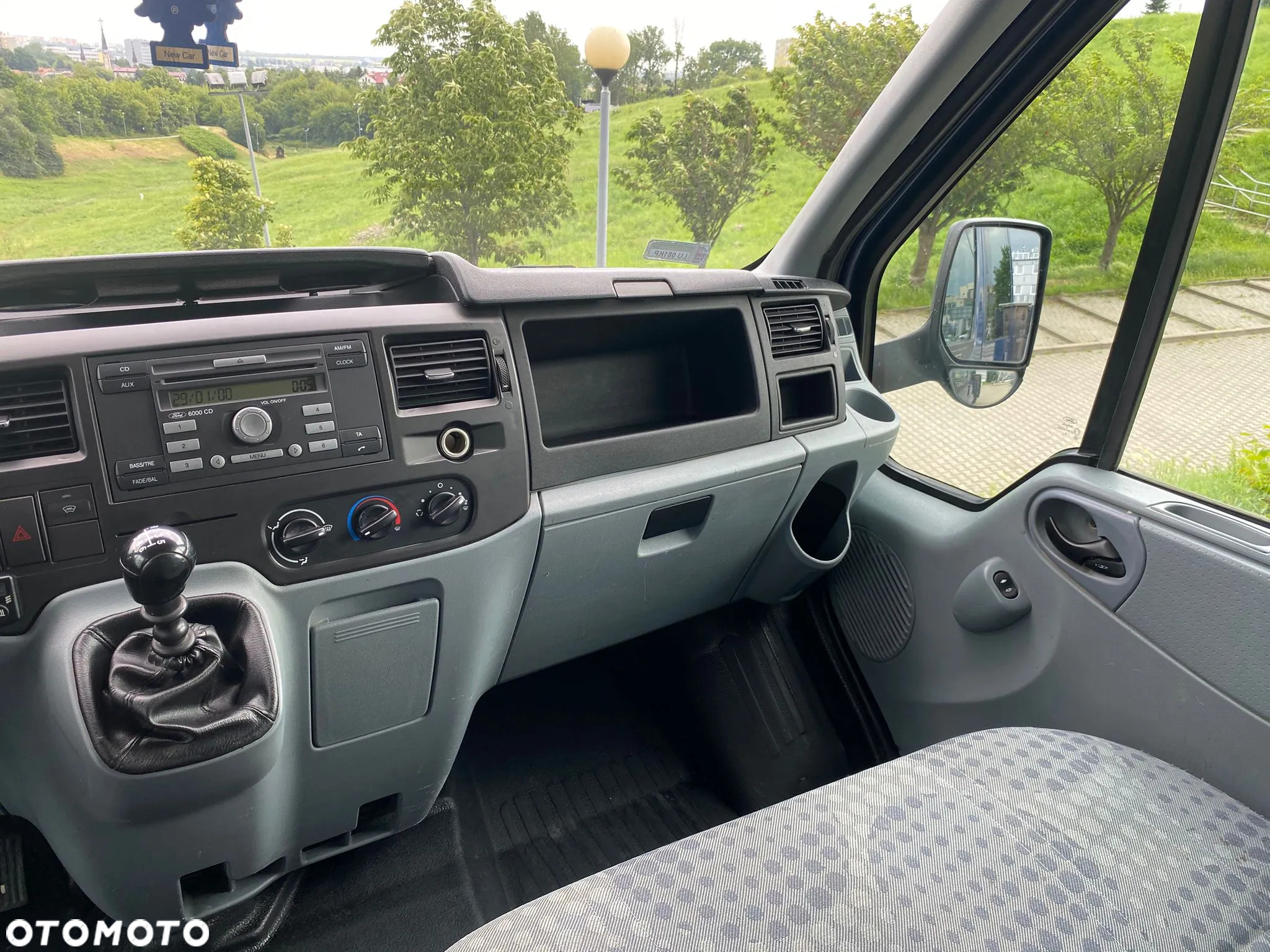 Ford Transit - 30
