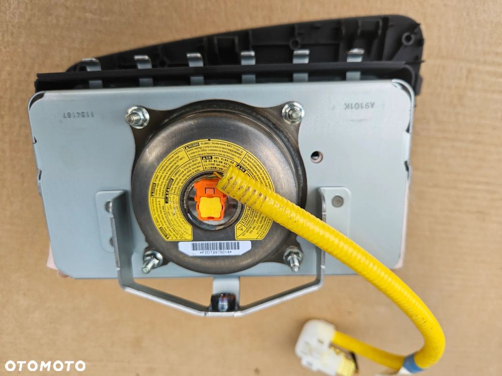 Toyota Yaris I 03-05 airbag poduszka kierowcy pasażera - 3