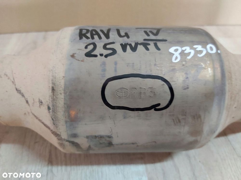 Toyota Rav4 IV katalizator 2,5 vvti USA - 3