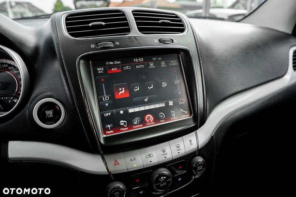 Fiat Freemont 2.0 Multijet 16V DPF Automatik Allrad Lounge - 36