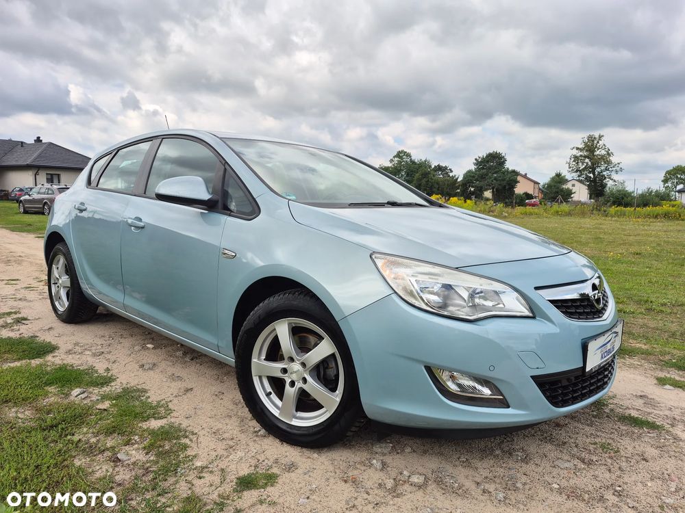 Opel Astra 1.6 Edition Plus - 2
