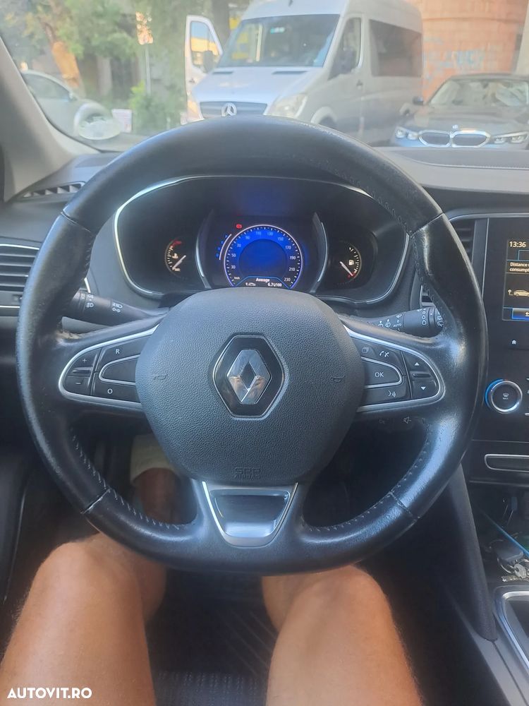 Renault Megane 1.5 dCI EDC Intens - 9