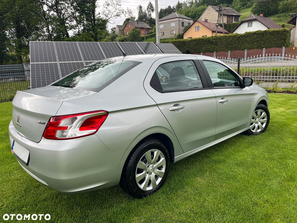 Peugeot 301 1.2 VTi/Pure Tech Allure - 4