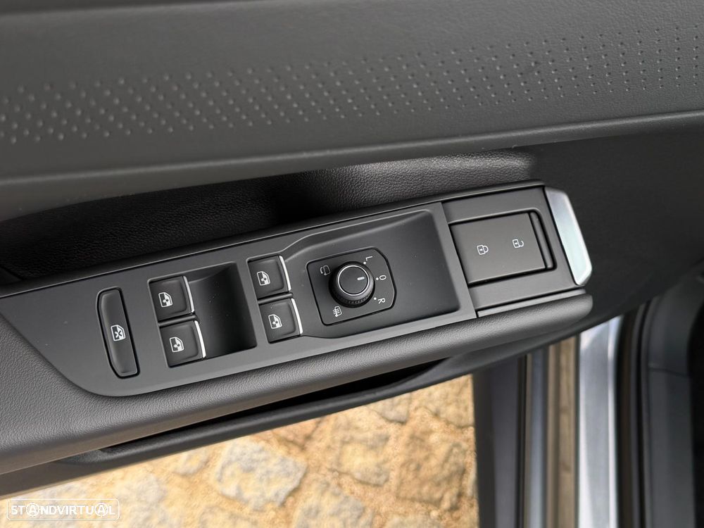 VW T-Roc 1.5 eTSI Style DSG - 14