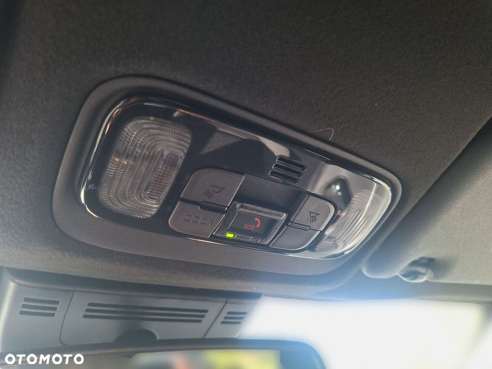 Toyota Yaris Cross Hybrid 1.5 Style - 27
