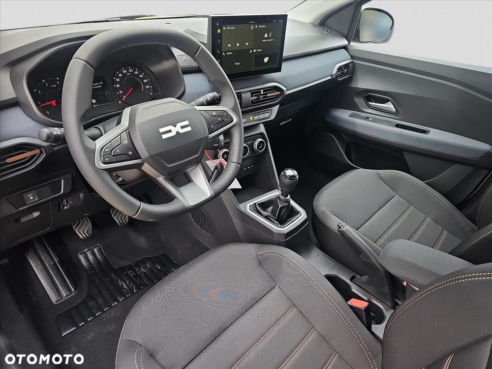 Dacia Sandero - 11