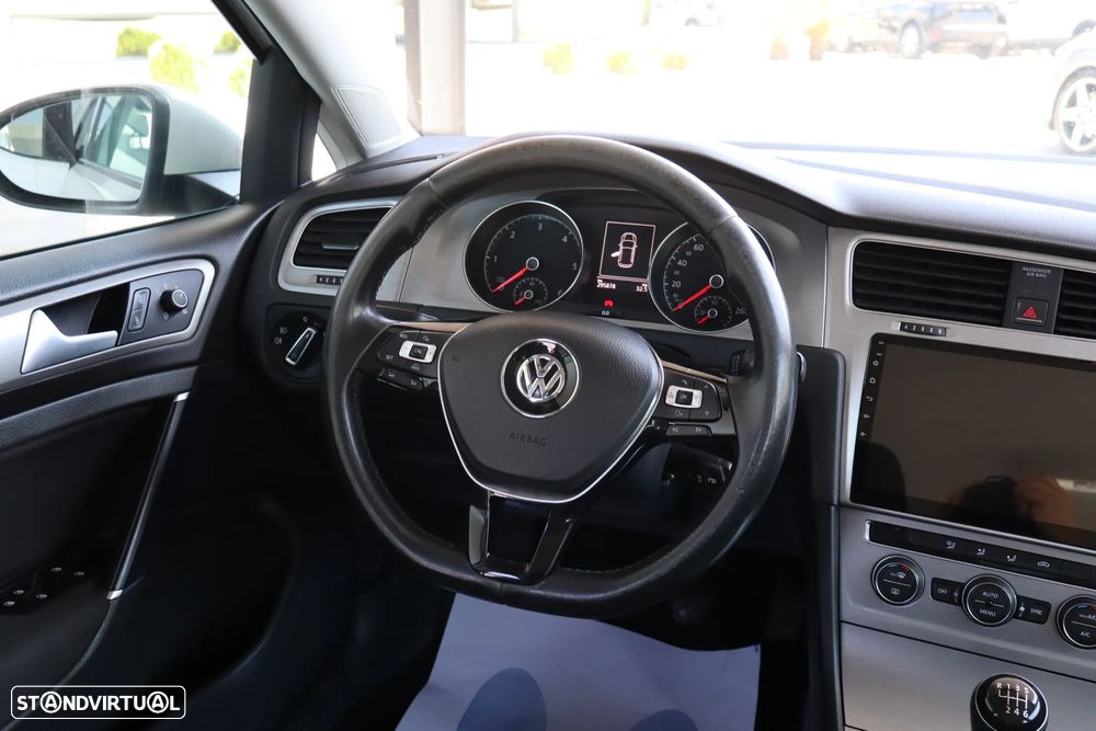 VW Golf 1.6 TDI BlueMotion Comfortline - 11
