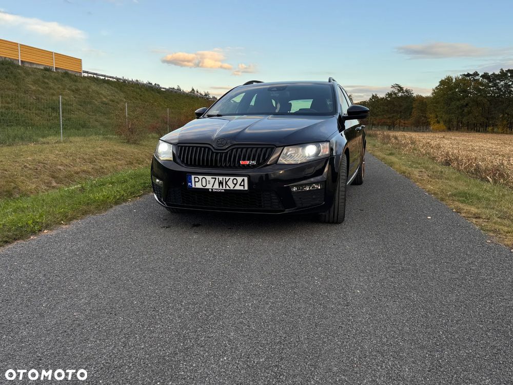 Skoda Octavia 2.0 TDI RS DSG - 32