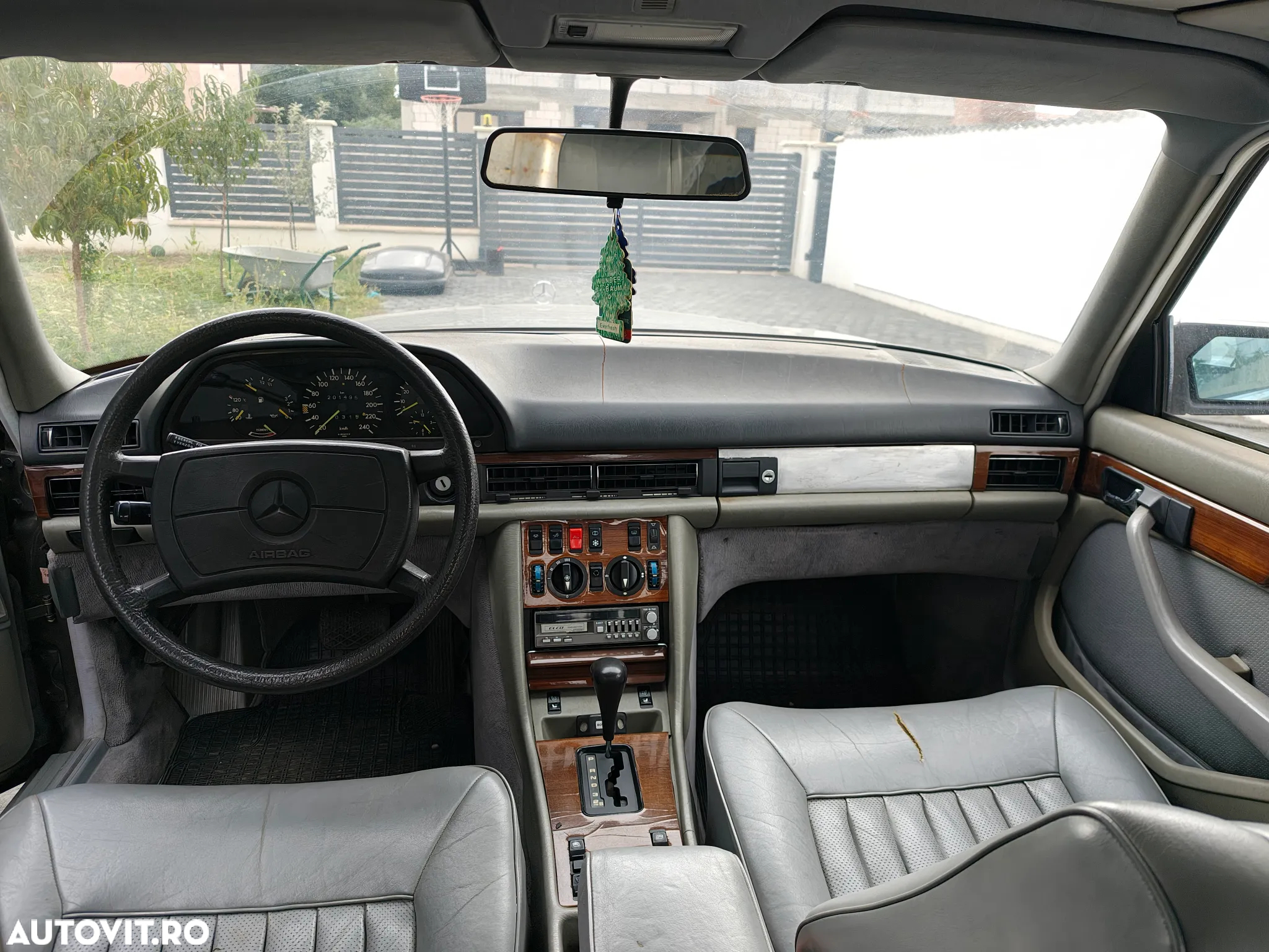 Mercedes-Benz W126 - 5