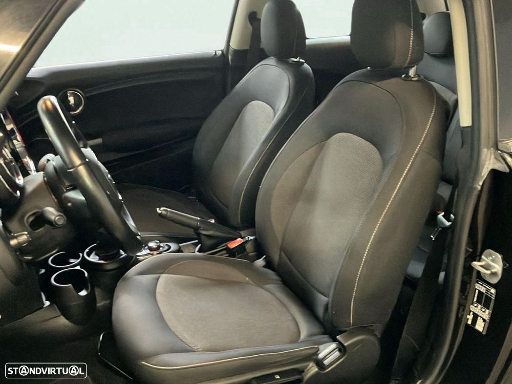 MINI 3 Portas One - 14