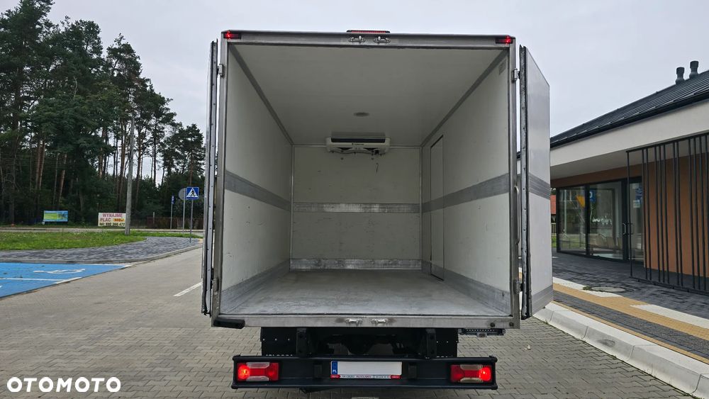 Iveco DAILY 3.0 150KM  50C15❗❗CHŁODNIA 8 EP / AGREGAT THERMOKING / ZABUDOWA IGLOOCAR  / FULL OPCJA  / SKRZYNIA MANUALNA / BLIŹNIAKI / SALON POLSKA / 35C15 50C15 - 6