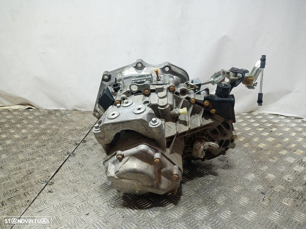 CAIXA VELOCIDADES OPEL ZAFIRA A LIMUSINA 2005 -13104951 - 2