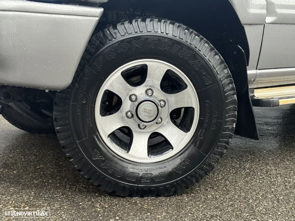 Mitsubishi L200 2.5 TD GLX CD - 21