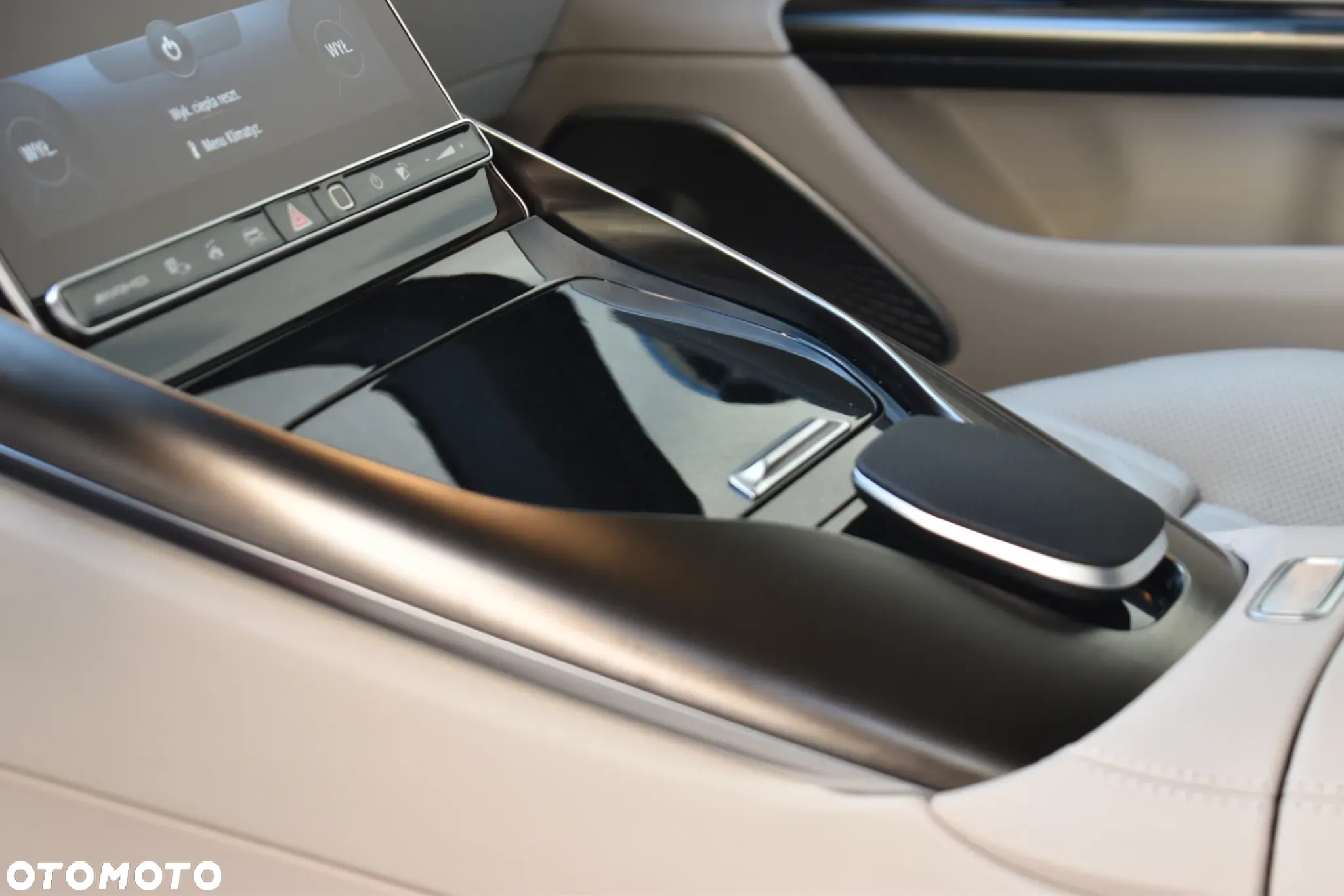 Mercedes-Benz SL AMG 63 4-Matic+ - 10