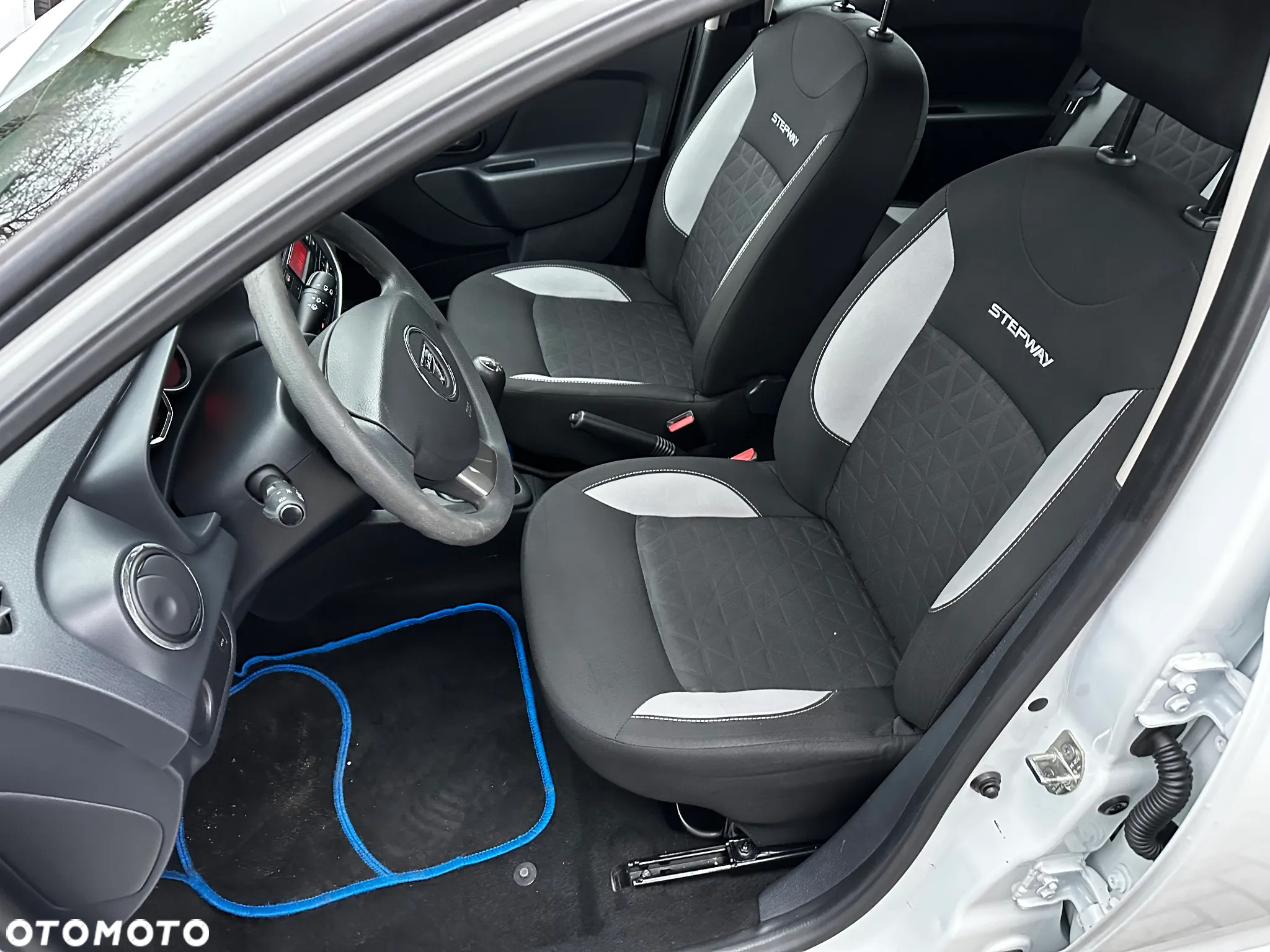 Dacia Sandero Stepway - 12