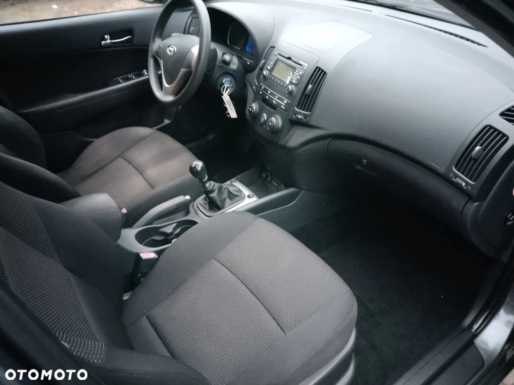 Hyundai i30 1.6 blue Comfort - 18