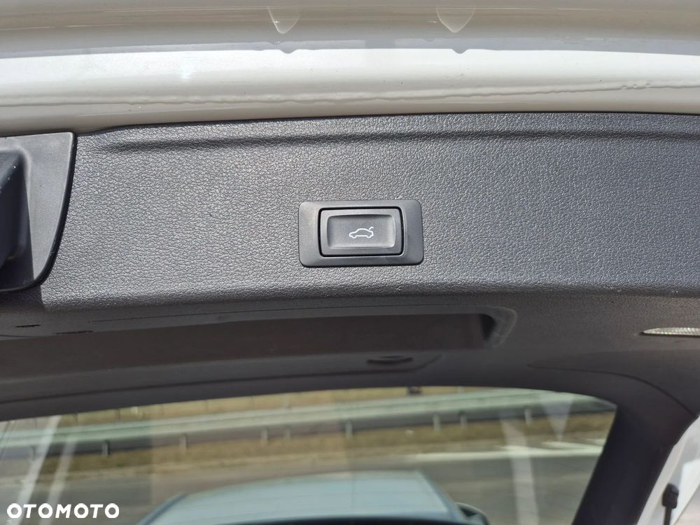 Audi A4 Avant 35 TDI S tronic advanced - 14