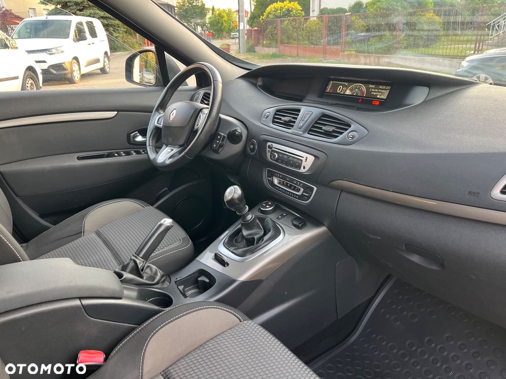 Renault Scenic dCi 110 Xmod Paris - 7