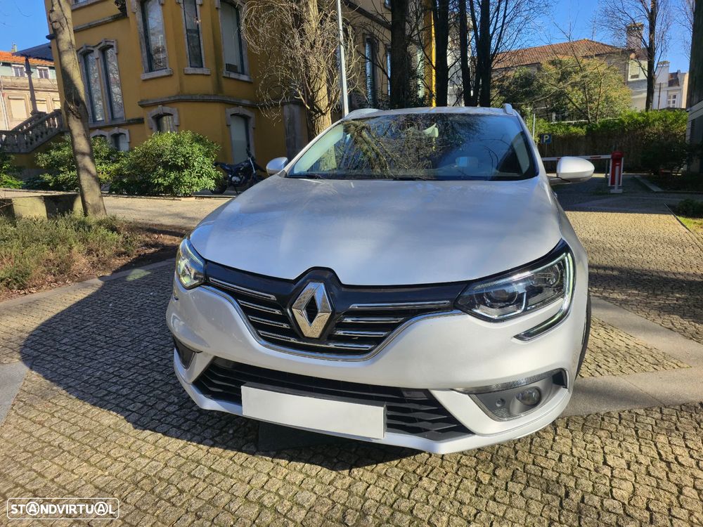 Renault Mégane Sport Tourer BLUE dCi 115 BOSE EDITION - 3