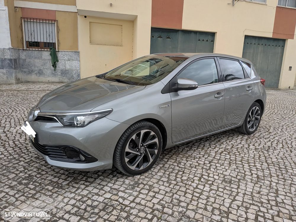 Toyota Auris 1.8 HSD Comfort +P.Sport+Navi - 3