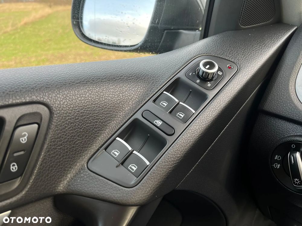 Volkswagen Tiguan 2.0 TDI DPF 4Motion BlueMotion Technology Track & Style - 14