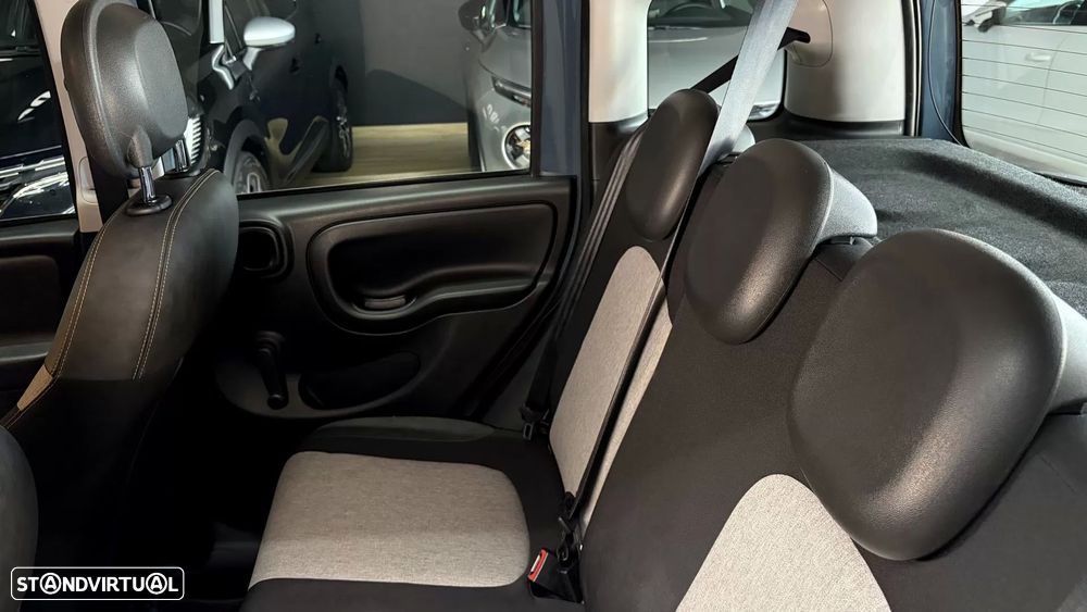 Fiat Panda 1.0 Hybrid City Cross - 38