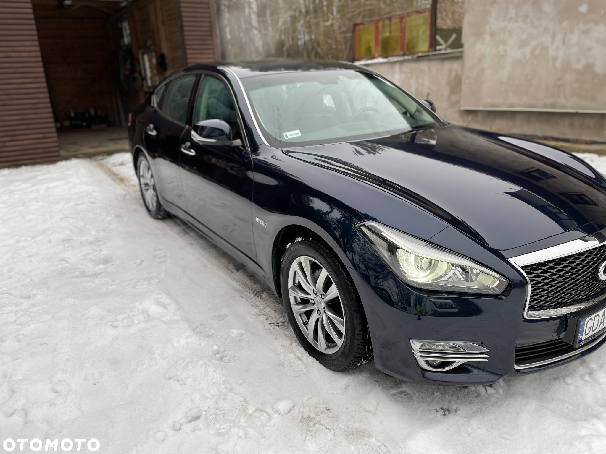 Infiniti Q70 Hybrid Premium Tech - 7