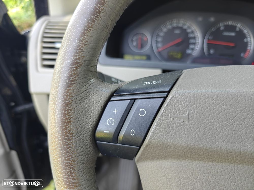 Volvo XC 90 2.4 D5 5L Summum - 31