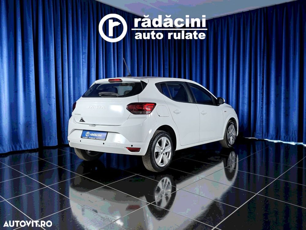 Dacia Sandero - 7