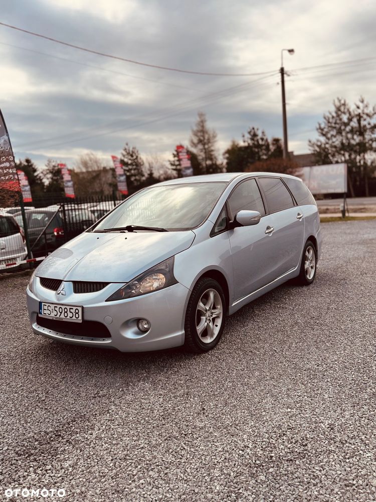 Mitsubishi Grandis 2.4 Intense (lea) - 9