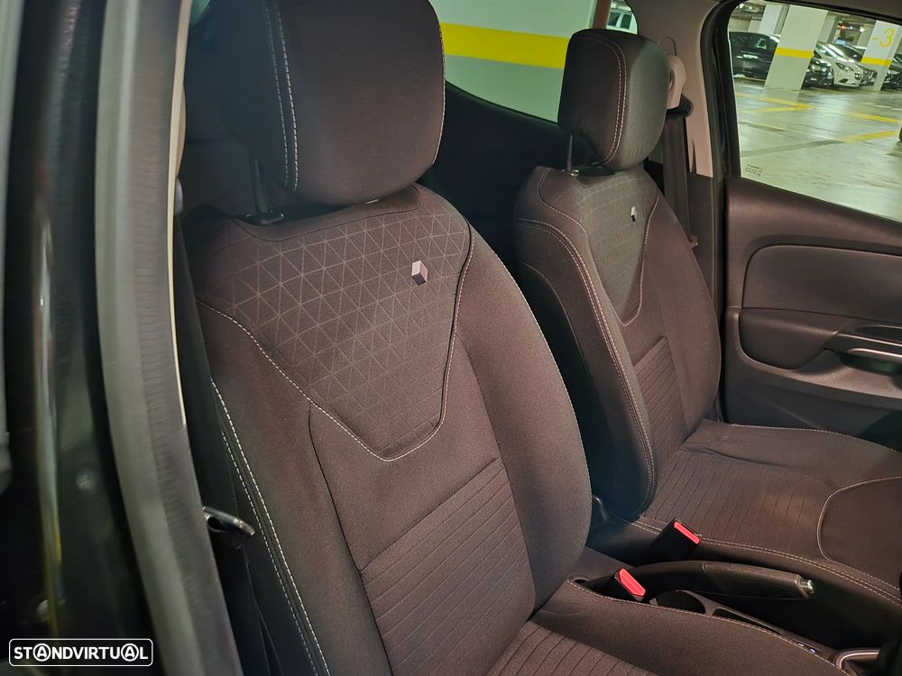 Renault Clio 0.9 TCE Limited - 38