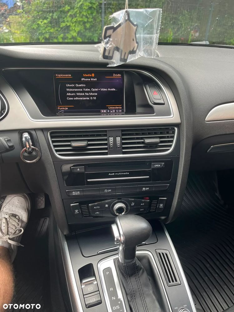 Audi A4 Avant 3.0 TDI Quattro S tronic - 11