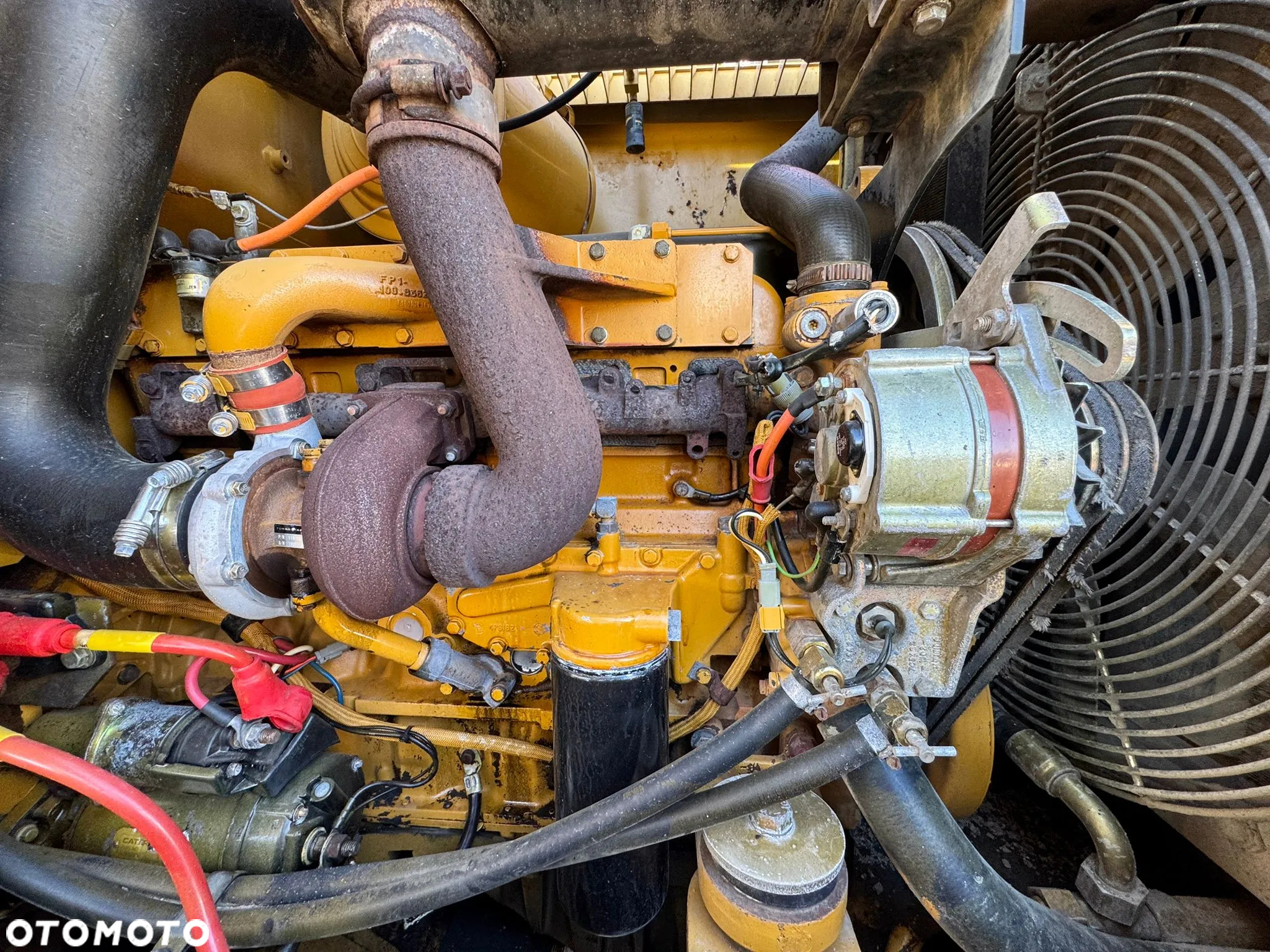 Caterpillar 938F - 7