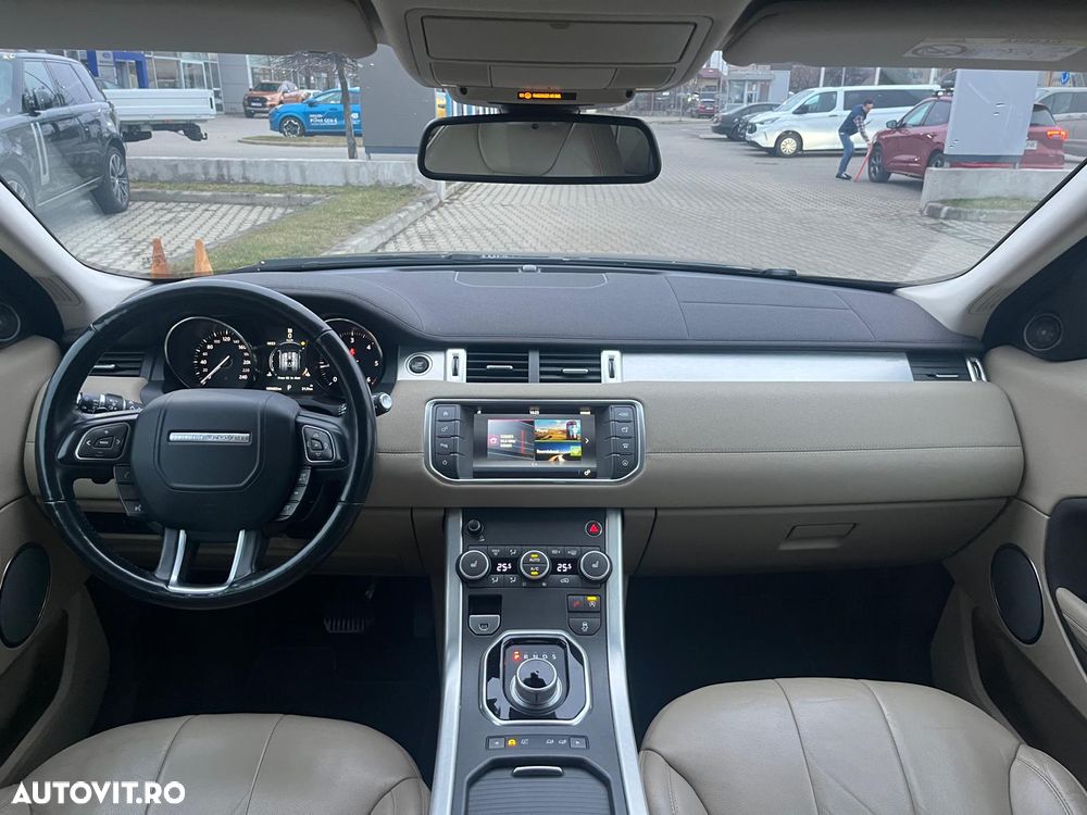 Land Rover Range Rover Evoque - 12