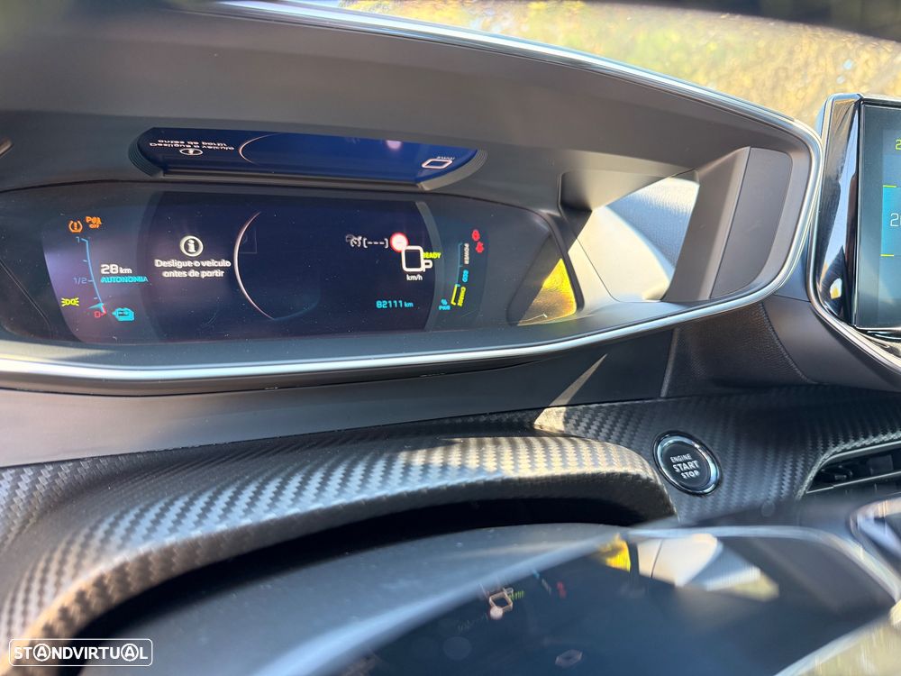 Peugeot e-2008 GT Pack - 15