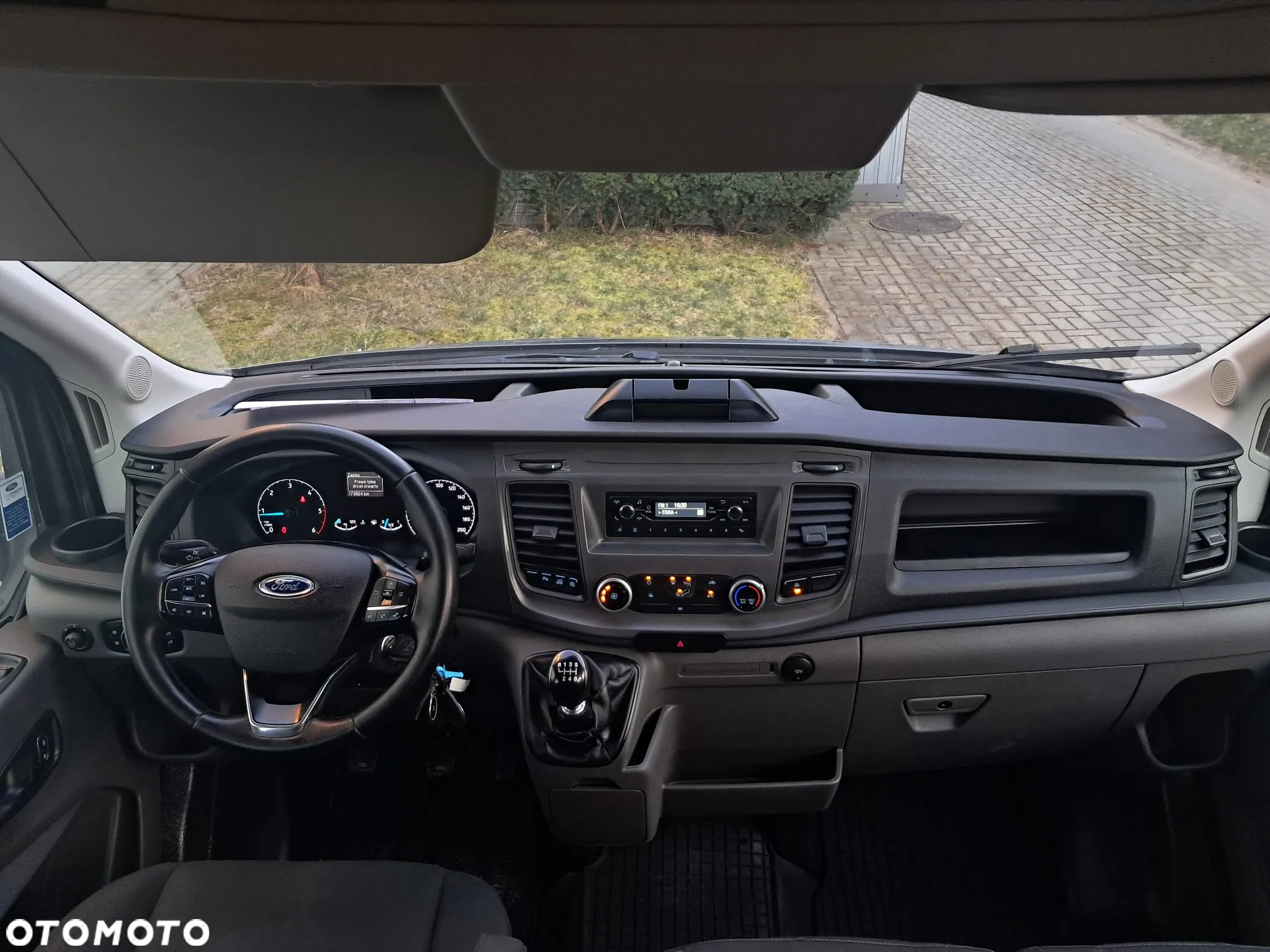 Ford Transit - 16