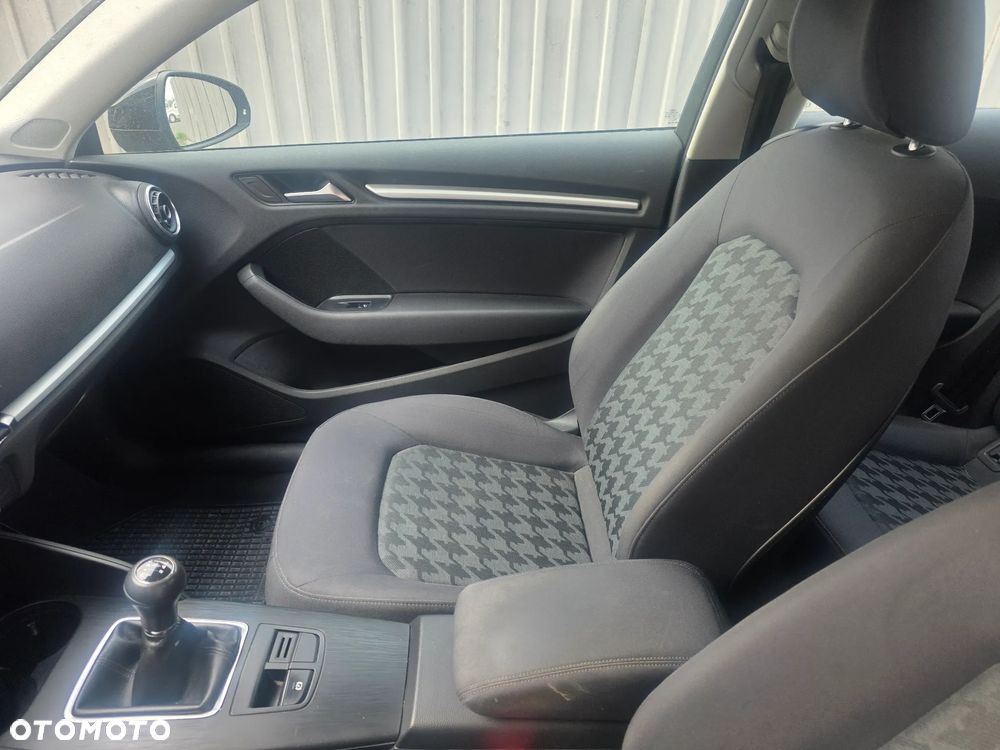 Audi A3 3-drzwiowe 1.8 TFSI S line Sportpaket - 19