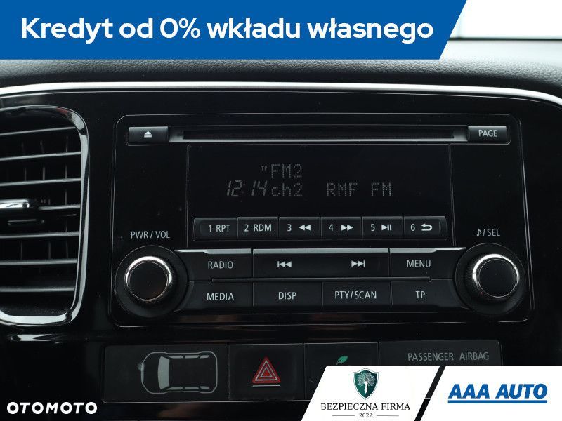 Mitsubishi Outlander - 14